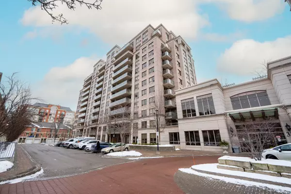 39 Galleria Pkwy #616, Markham, ON L3T 0A6