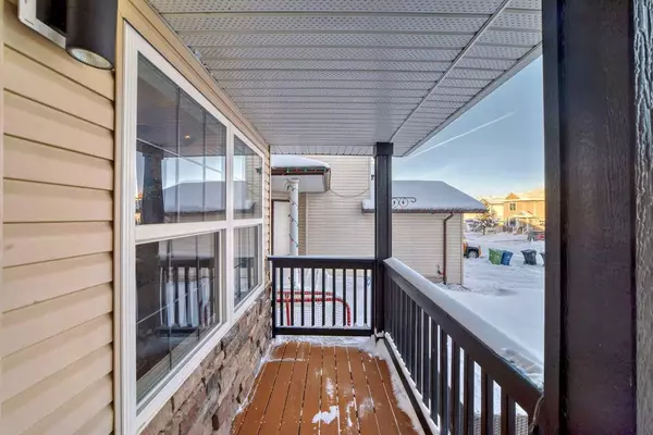 Calgary, AB T3K 5W1,137 Coville Close NE