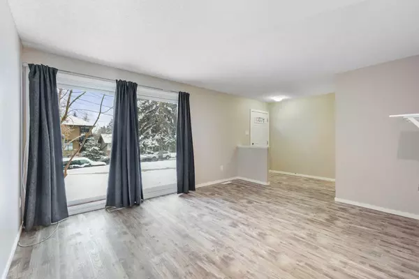 Calgary, AB T3E 3P4,3513 43 ST SW