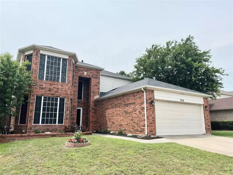 3329 Raleigh Drive, Fort Worth, TX 76123