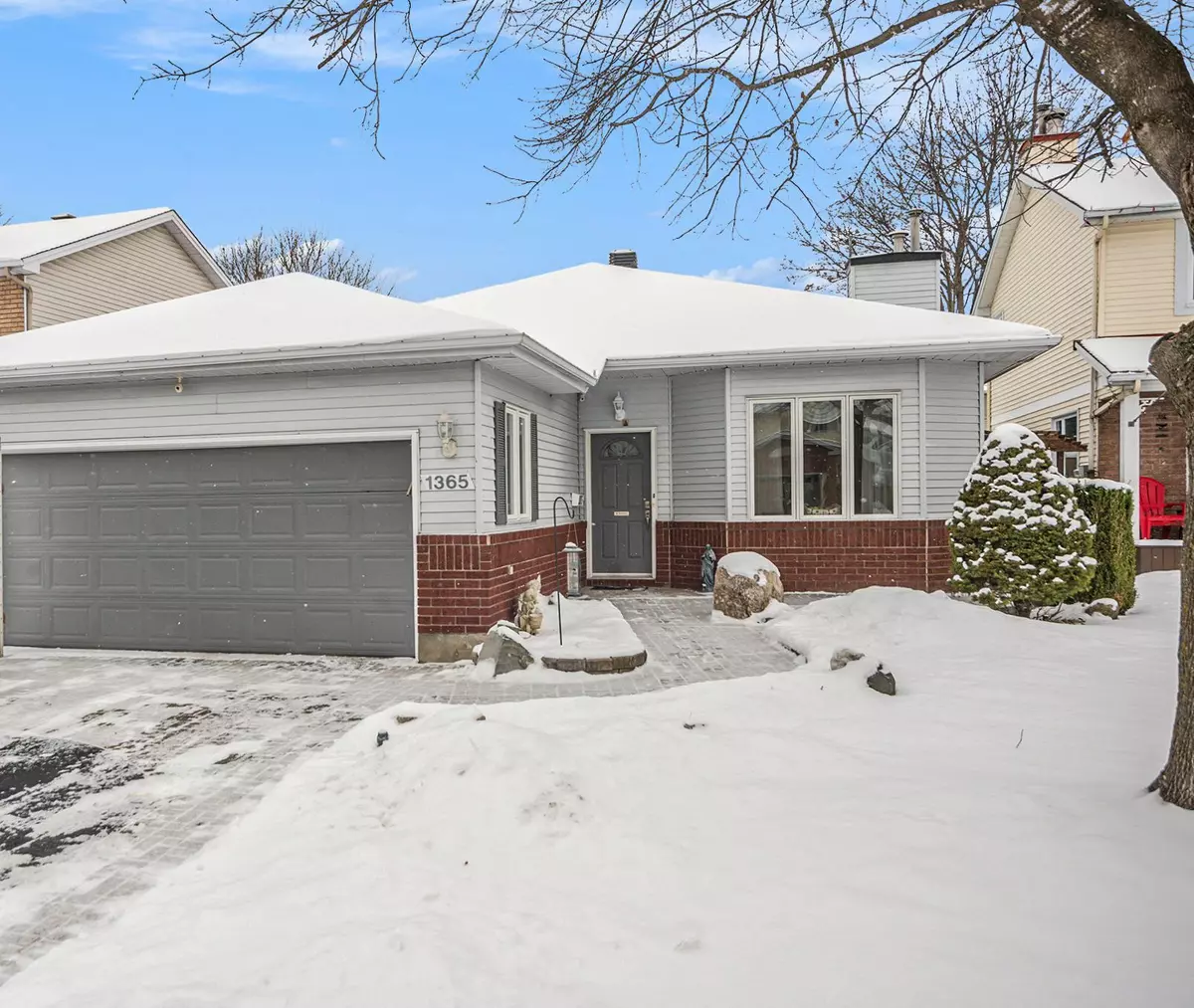 Ottawa, ON K1E 3X3,1365 Caravel CRES