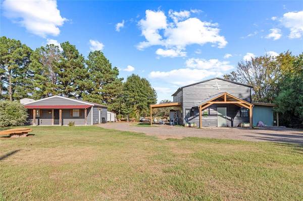 12520 N Fm 316, Eustace, TX 75124