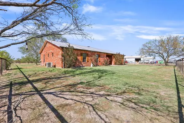 Pilot Point, TX 76258,10935 FM 1385