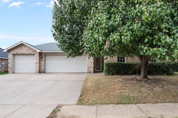 517 Barbara Jean Lane, Burleson, TX 76028