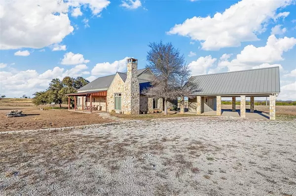 Glen Rose, TX 76043,1085 County Road 2019