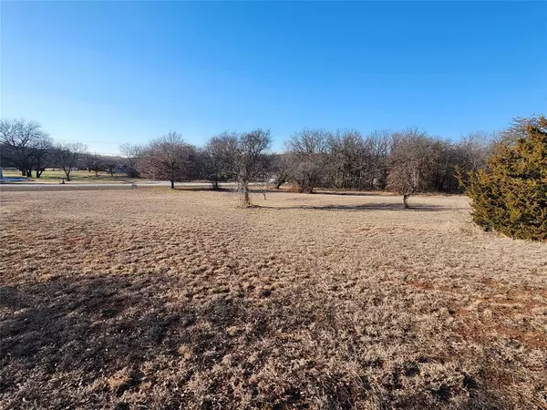 248 Nocona Drive, Nocona, TX 76255