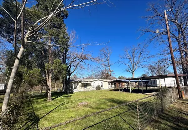 219 St. Michaels Circle, Trinidad, TX 75163