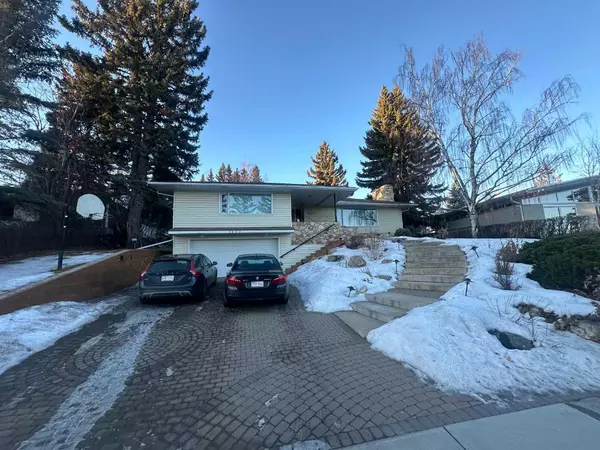 1007 Elizabeth RD Southwest, Calgary, AB T2S 1N2