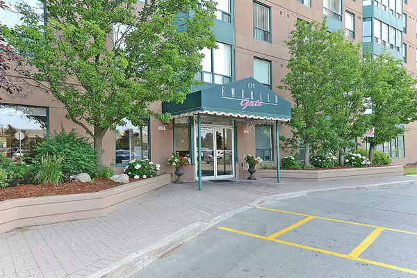 Mississauga, ON L5B 4B1,135 Hillcrest AVE #1903