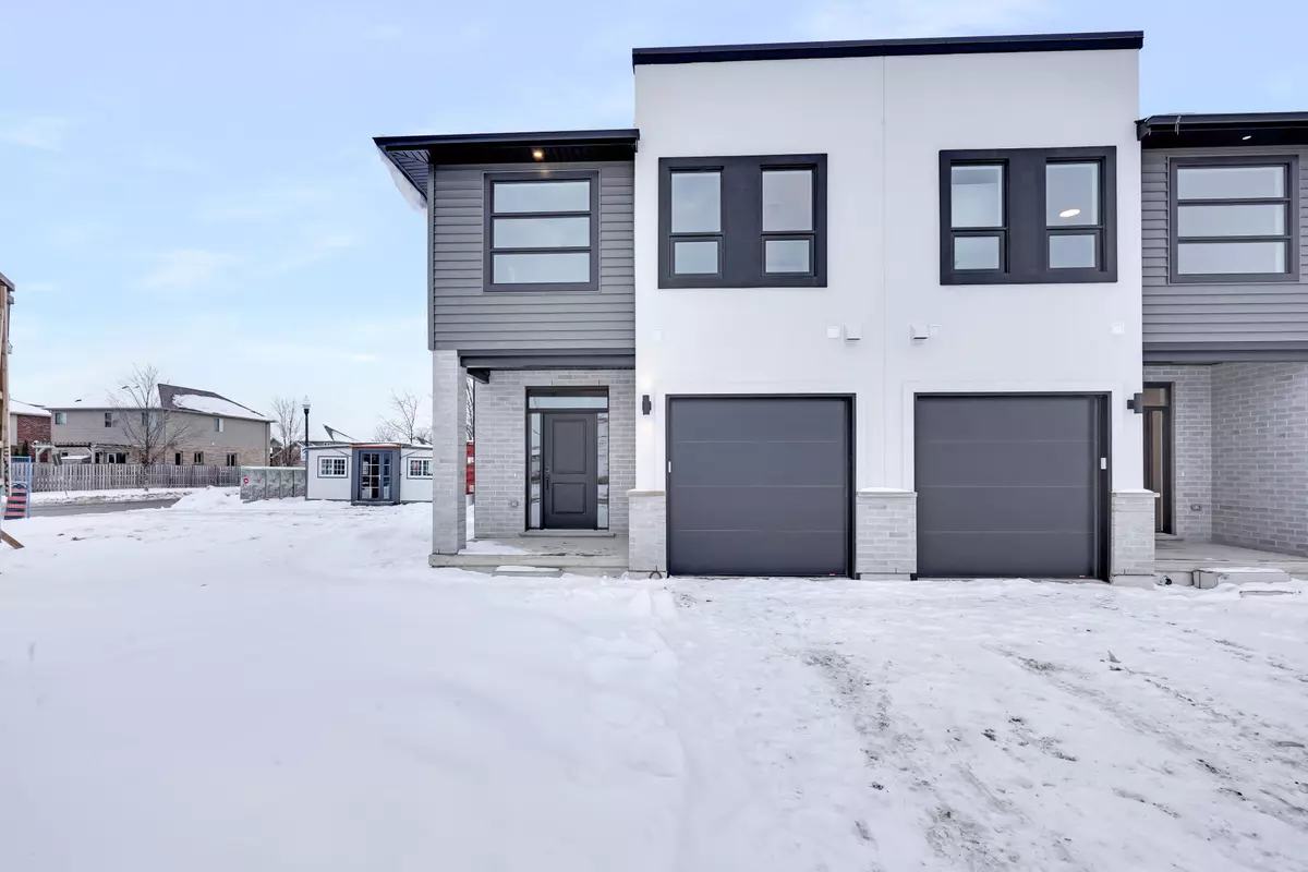 London, ON N6G 5B1,827 CATALPA SQ