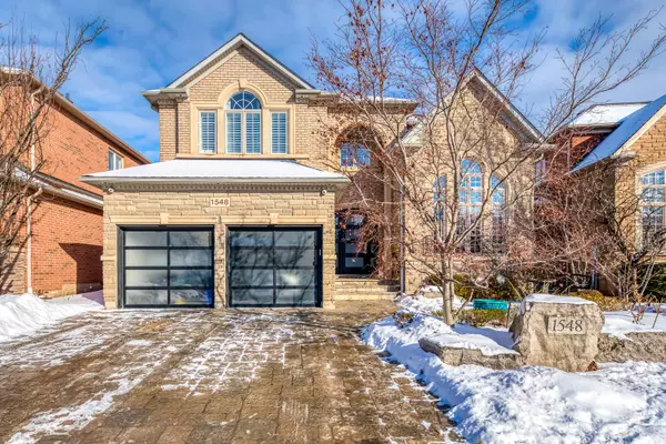 Oakville, ON L6H 7J9,1548 Pinery CRES