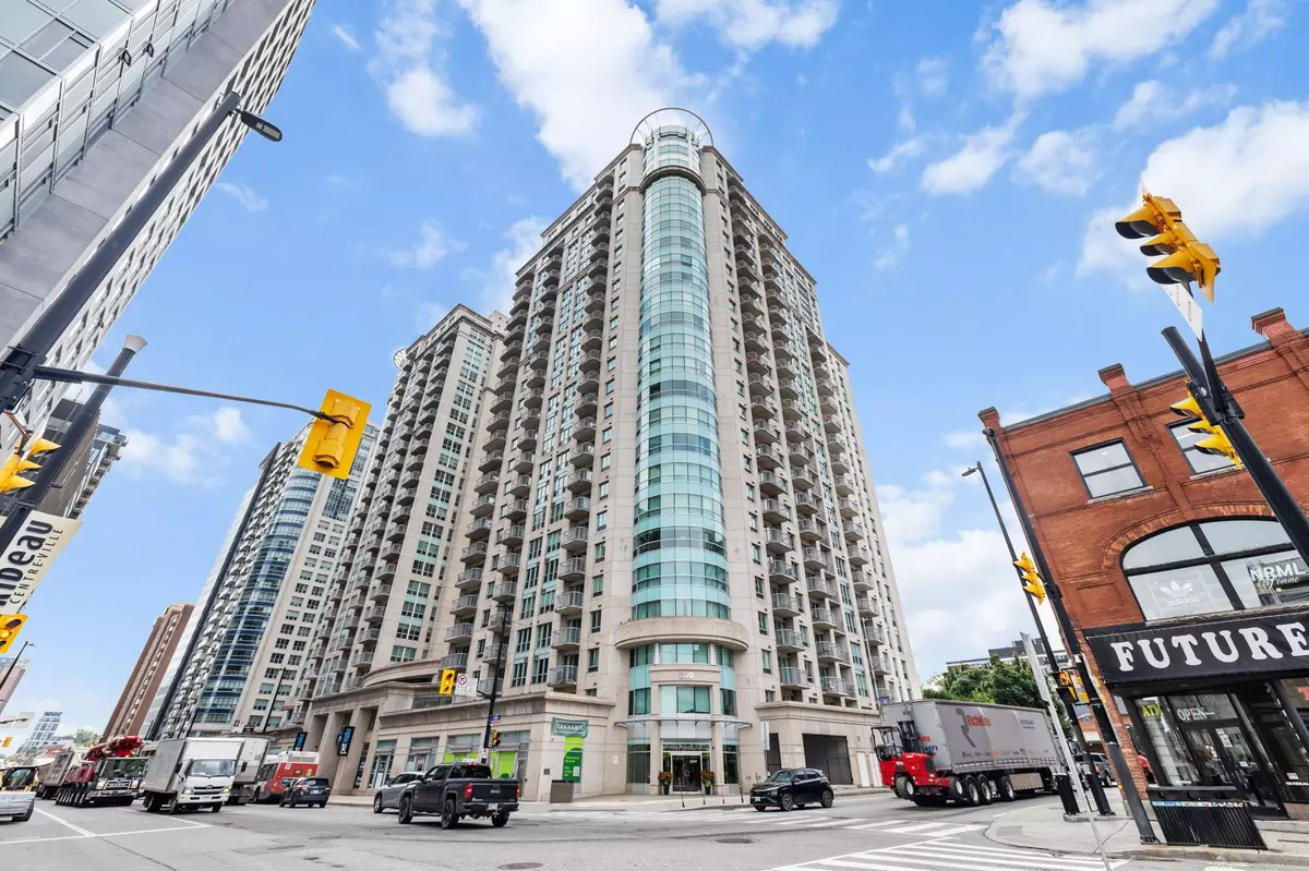 Lower Town - Sandy Hill, ON K1N 5Y1,200 Rideau ST #1801