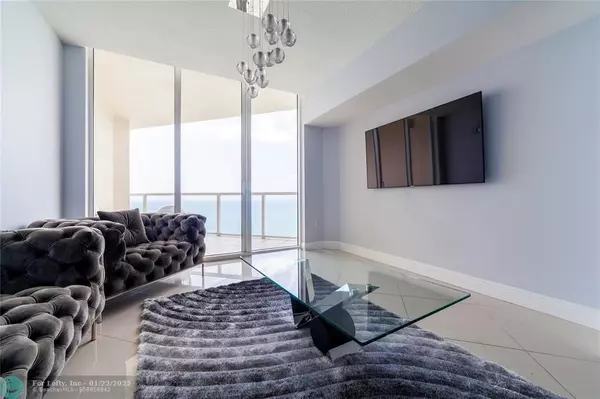 Sunny Isles Beach, FL 33160,16699 Collins Ave  #4201