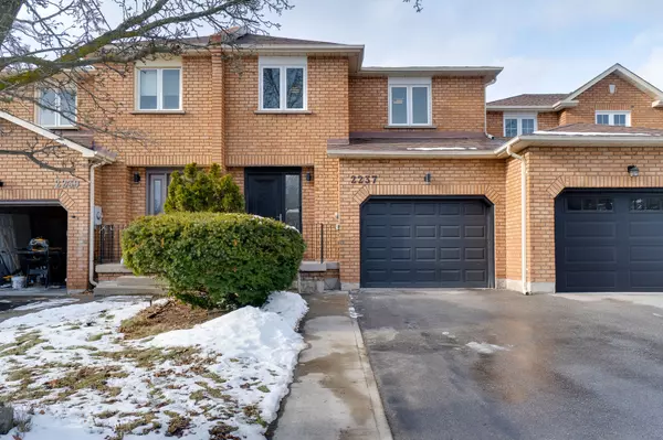 2237 Shipwright RD, Oakville, ON L6M 3E2