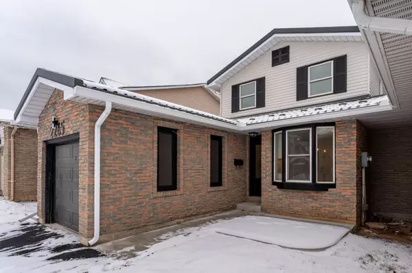 Halton, ON L7P 3X2,2265 Middlesmoor CRES