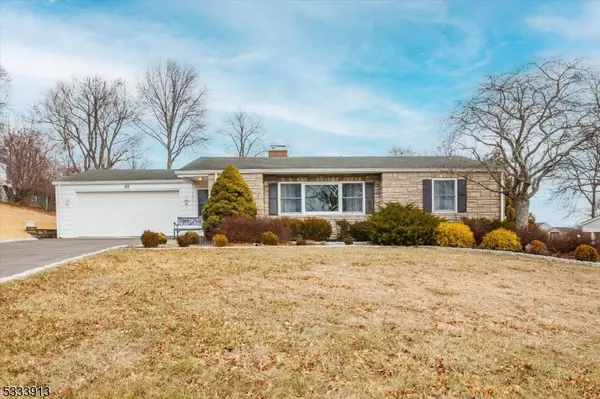 16 Cedar Grove Rd, Branchburg Twp., NJ 08876