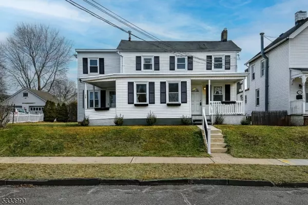 28 Doughty St, Raritan Boro, NJ 08869