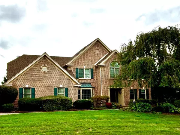 2739 Apple Valley Circle, North Whitehall Twp, PA 18069