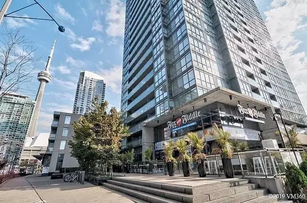 15 Fort York BLVD #4105, Toronto, ON M5V 3Y4