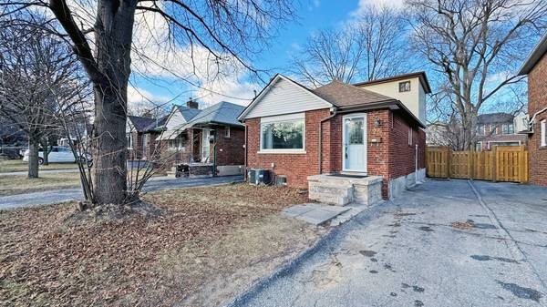 726 Eglinton AVE E, Toronto, ON M4G 2K7