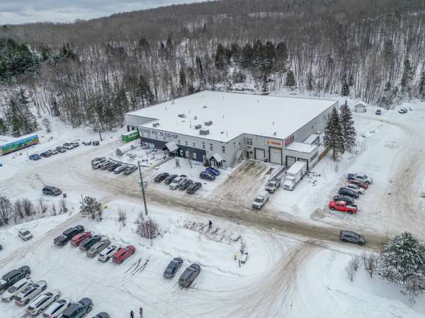 Muskoka, ON P1H 1Z6,1 Crescent RD #216