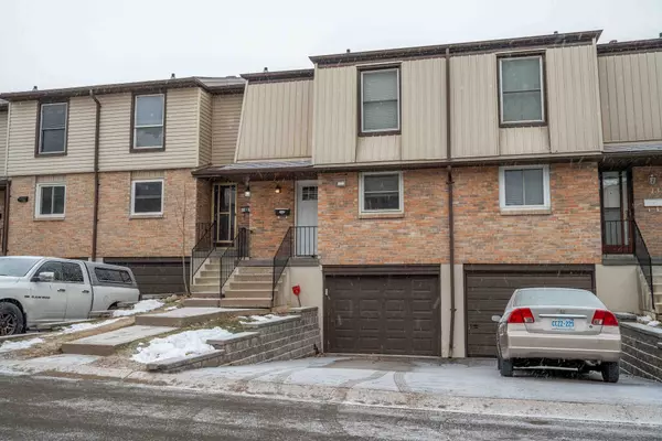 Hamilton, ON L8K 6K3,10 Angus RD #14