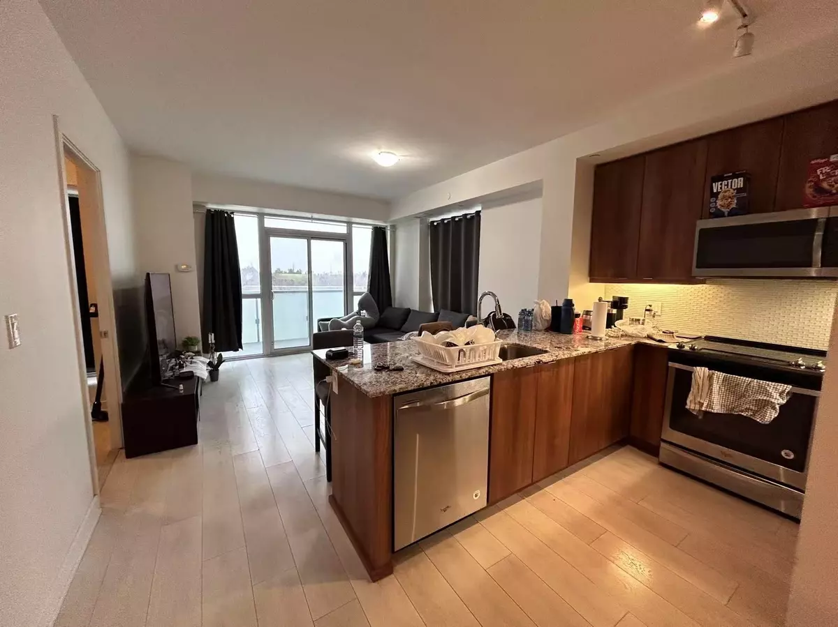 Mississauga, ON L5M 0Y6,4633 Glen Erin DR #308