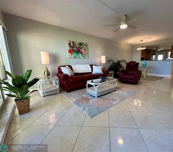 Pompano Beach, FL 33062,750 N Ocean Blvd  #408