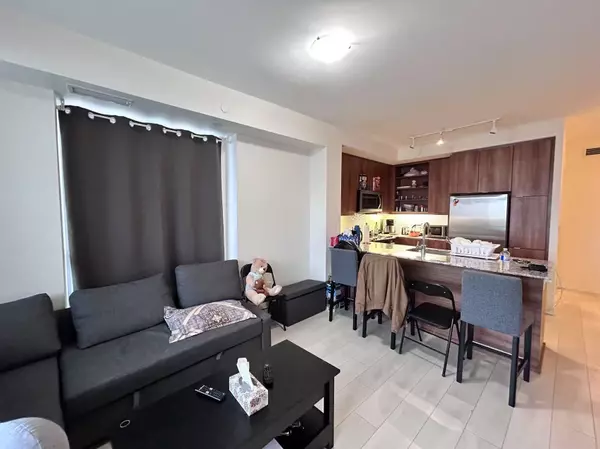 Mississauga, ON L5M 0Y6,4633 Glen Erin DR #308