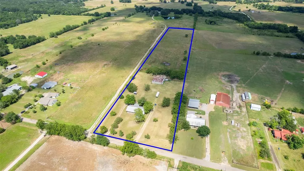 5886 County Road 4209, Campbell, TX 75422