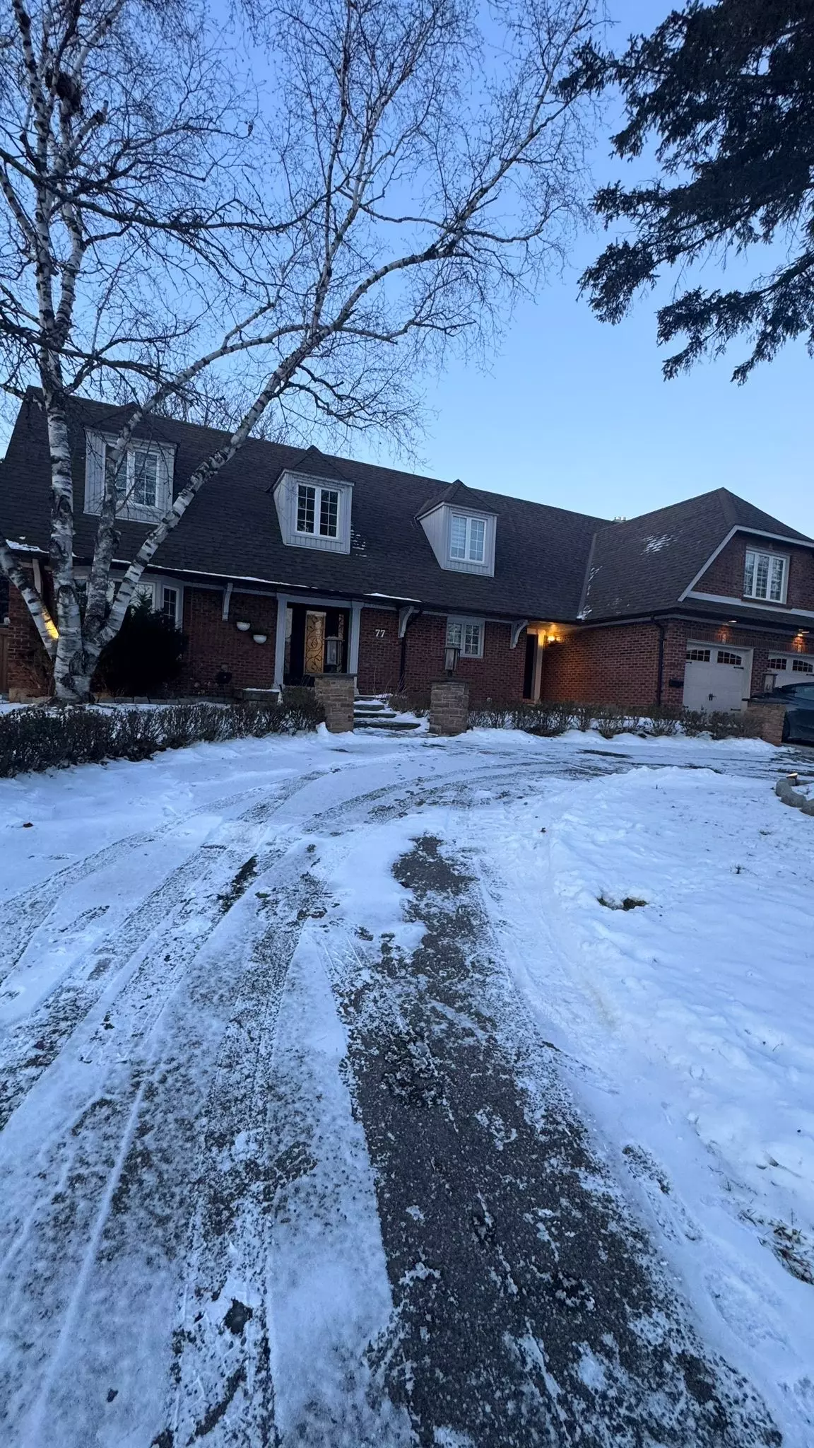 Richmond Hill, ON L4C 6Y6,77 Winchester LN #Bsmt