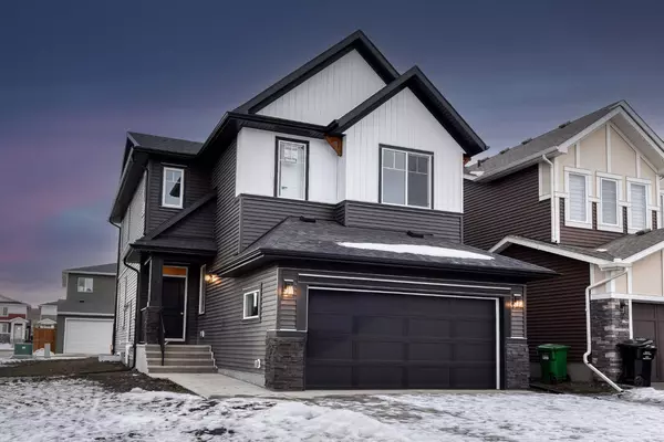 83 Creekside GRV Southwest, Calgary, AB T2X 5B2