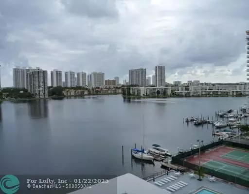 Aventura, FL 33160,2780 NE 183rd St  #910