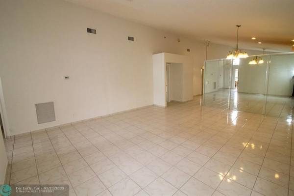 Boca Raton, FL 33498,11062 Autoro Ct