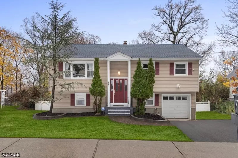 7 Venna Ave, North Haledon Boro, NJ 07508