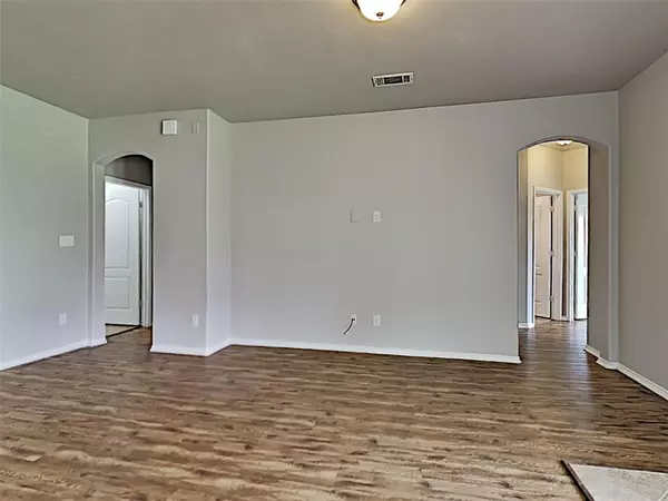 Fort Worth, TX 76244,13137 Larks View Point