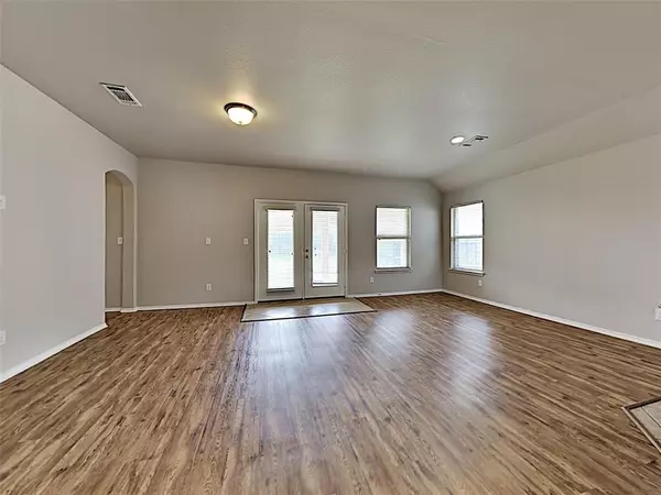 Fort Worth, TX 76244,13137 Larks View Point