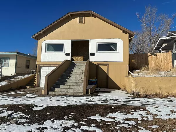 909 E 6th St, Pueblo, CO 81001