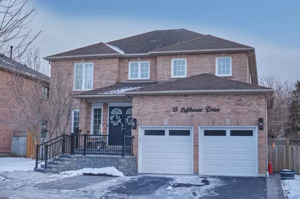 15 Lofthouse DR, Whitby, ON L1R 1V7