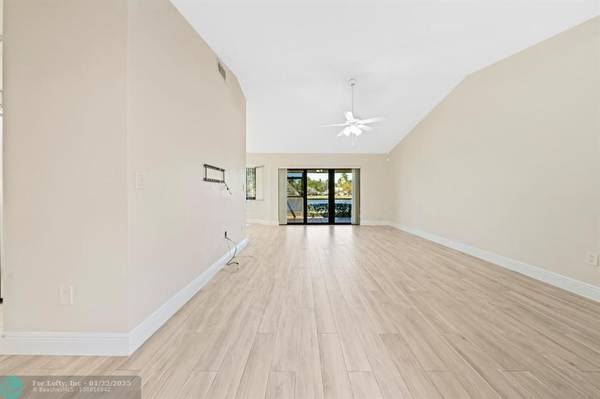 Plantation, FL 33324,481 NW 95th Ave  #481