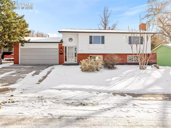 2108 Comanche RD, Pueblo, CO 81001