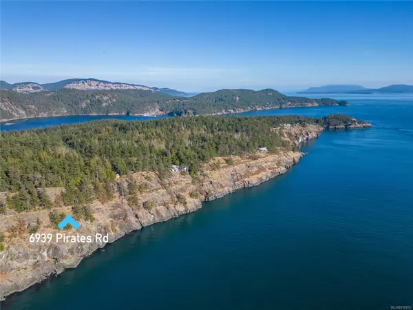 Pender Island, BC V0N 2M2,6939 Pirates Rd