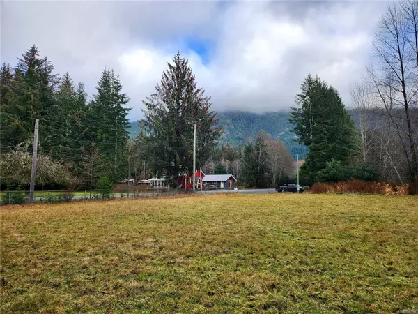 Sayward, BC V0P 1R0,881 Sayward Rd