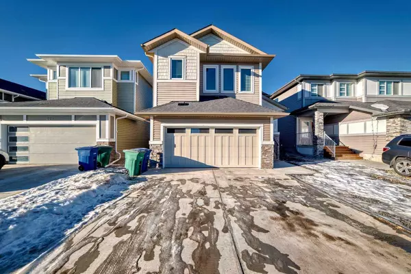 232 Reunion LOOP Northwest, Airdrie, AB T4B 4J5