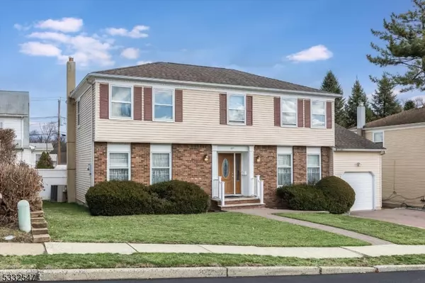 22 Tomar Ct, Bloomfield Twp., NJ 07003