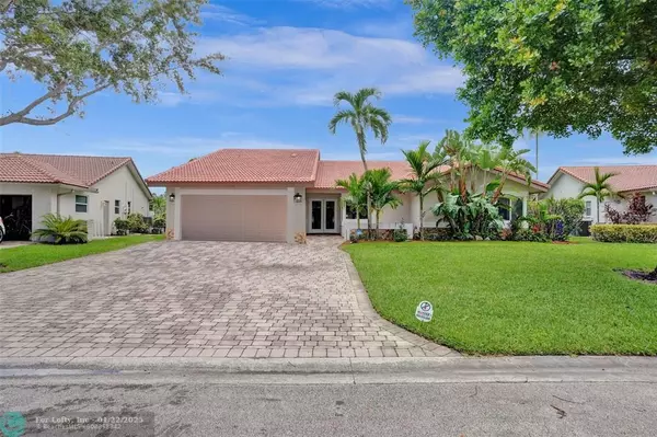 10866 NW 6th St, Coral Springs, FL 33071