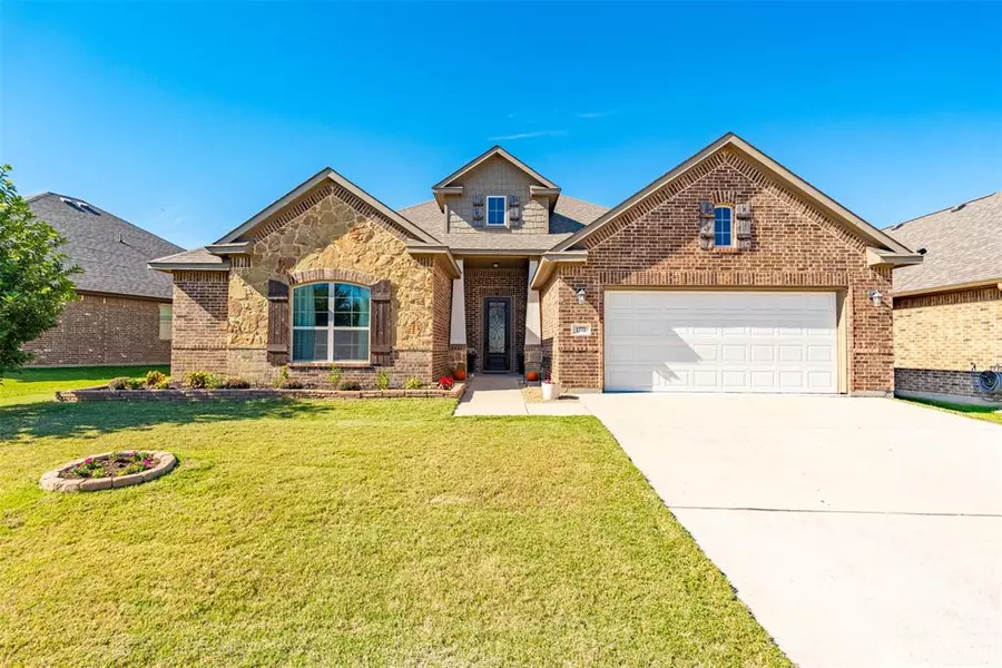 1772 Laramie Lane, Burleson, TX 76028