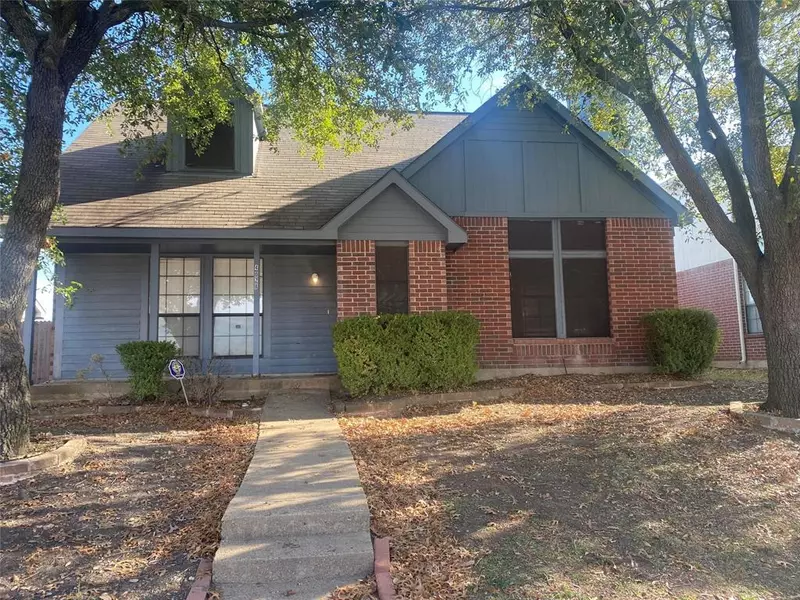 4028 O B Crowe Drive, Dallas, TX 75227