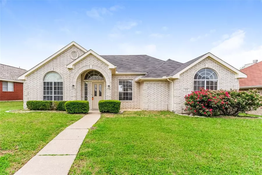 1111 Sea Shell Drive, Mesquite, TX 75149