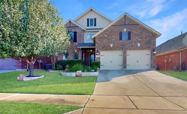 14704 Seventeen Lakes Boulevard,  Fort Worth,  TX 76262